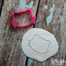 Load image into Gallery viewer, Cat With Whiskers Cutter | Lil Miss Cakes