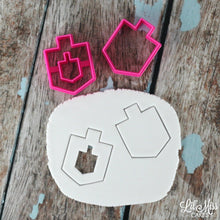 Load image into Gallery viewer, Dreidel Set of 2 | Lil Miss Cakes