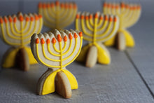 Load image into Gallery viewer, Standing Menorah Cutter Set